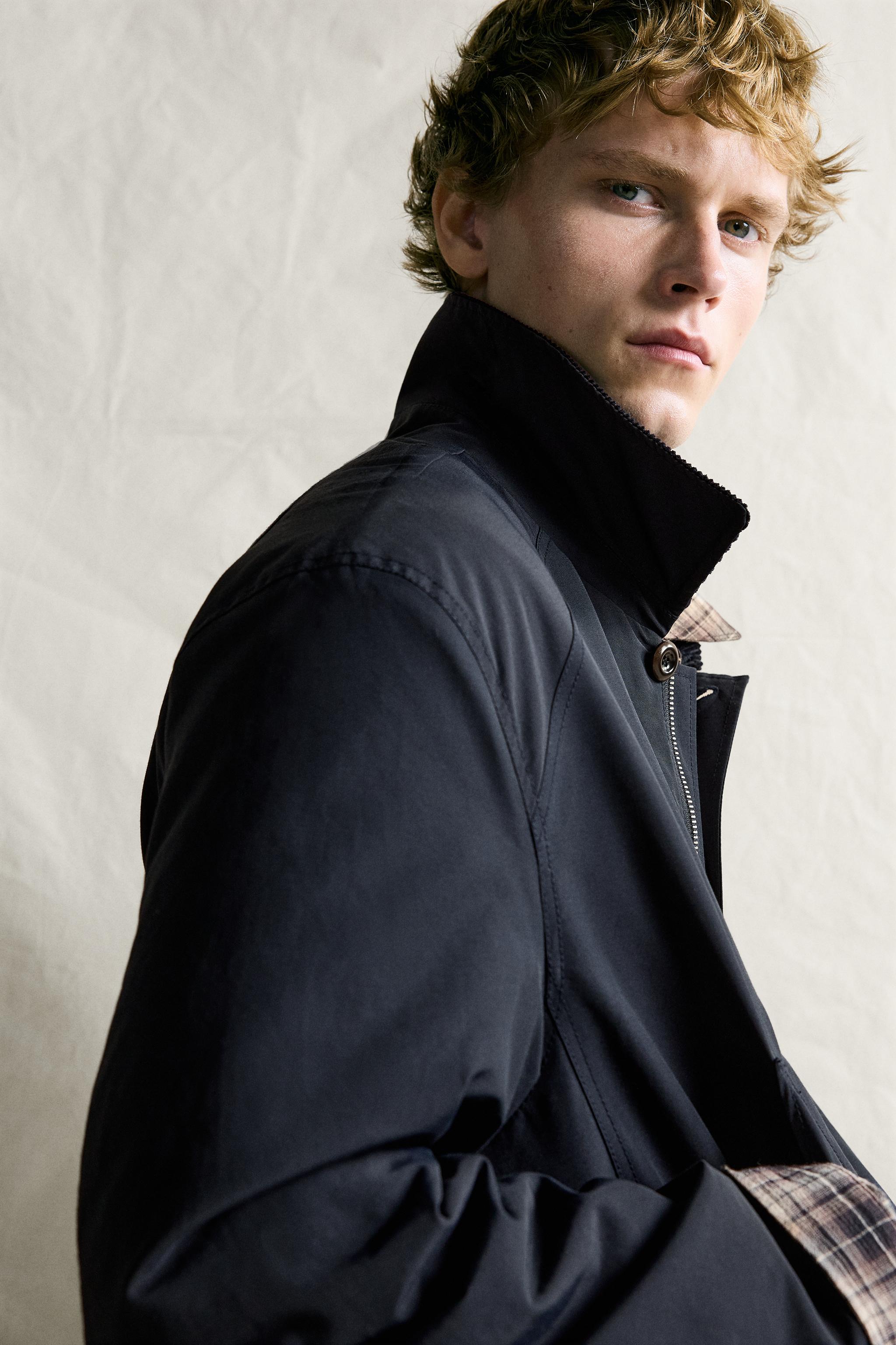 REGULAR-FIT JACKET WITH CONTRAST COLLAR