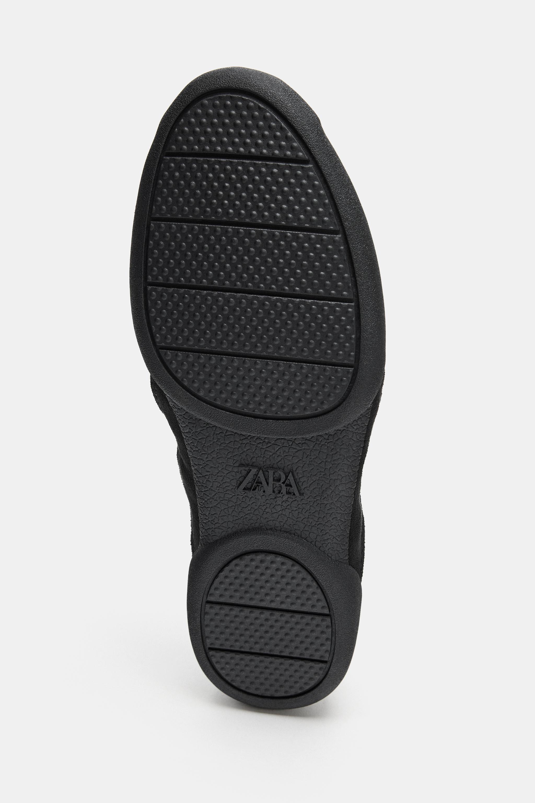 SPORTY BALLET FLATS WITH ELASTIC STRAPS
