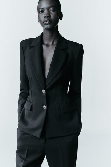 BLAZER ENTALLADA HOMBRERAS - Negro de Zara