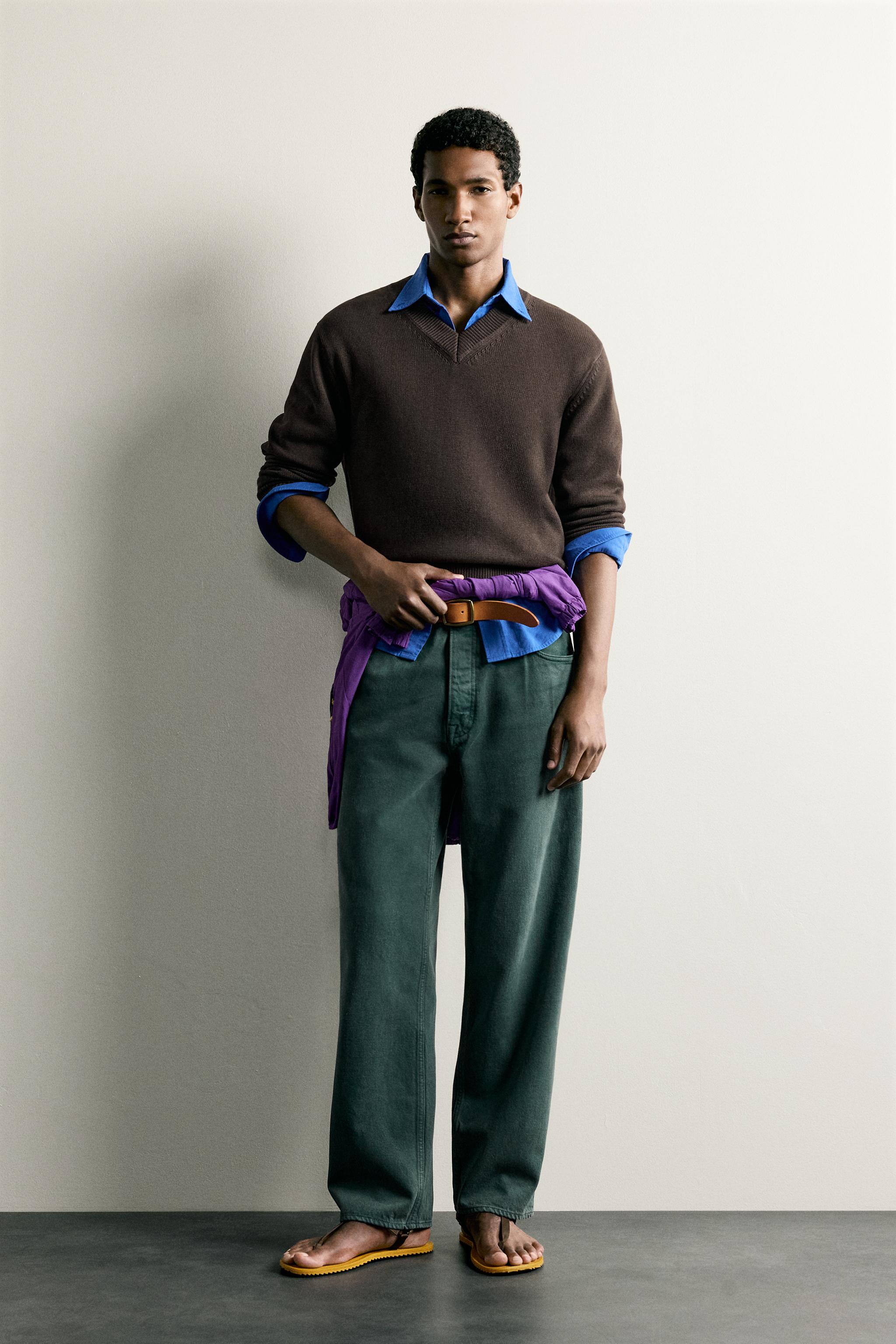 REGULAR FIT V-NECK JUMPER - Chocolate | ZARA Canada