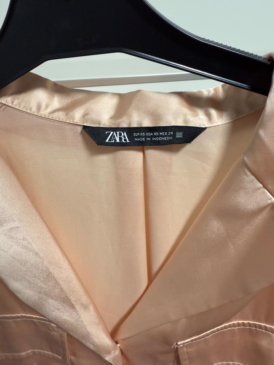SATIN SHIRT WITH PATCH POCKETS - Image 3