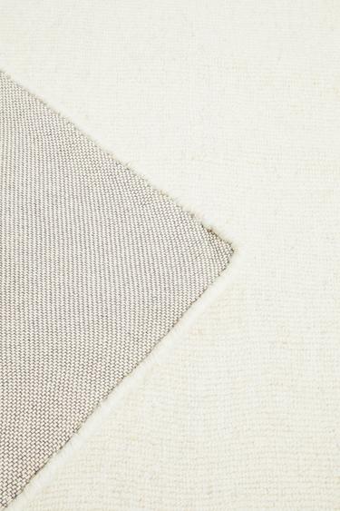 TAPIS EN LAINE - Écru de Zara - Image 5