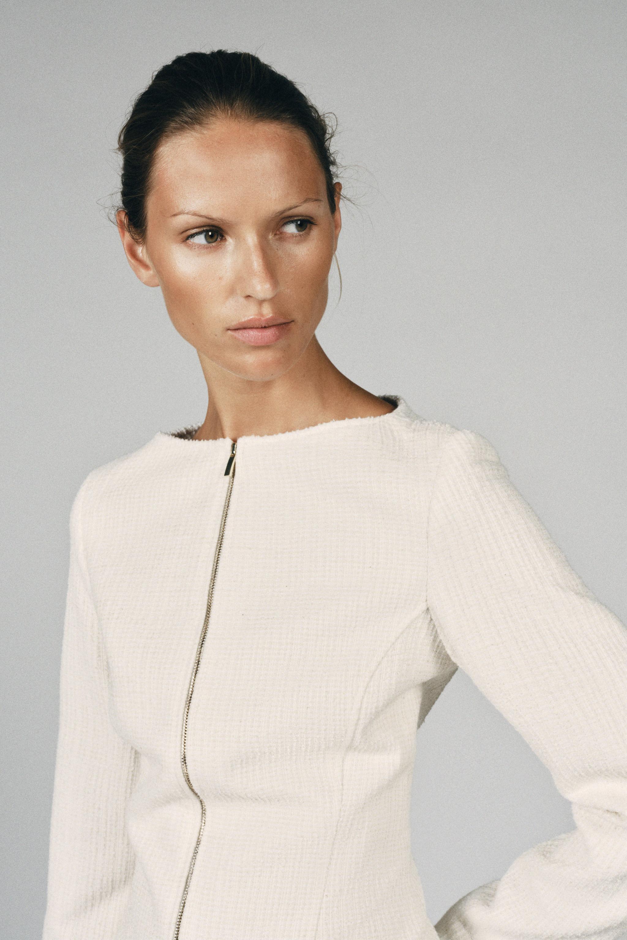 Женские пиджаки Zara STRUCTURED BOAT NECK BLAZER — фото 2