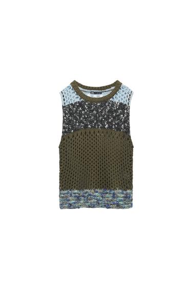LACE CONTRAST TOP