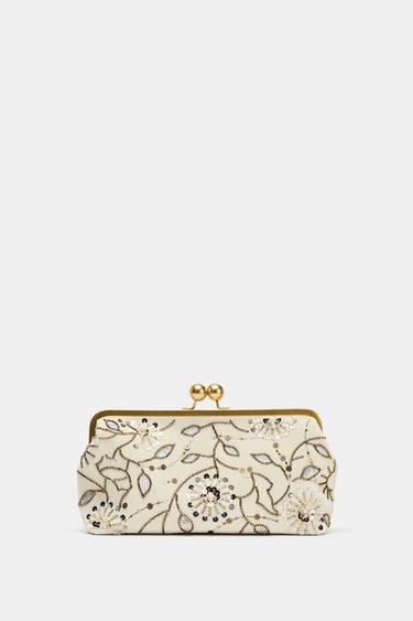 BOLSO CLUTCH APLIQUES - blanco de Zara