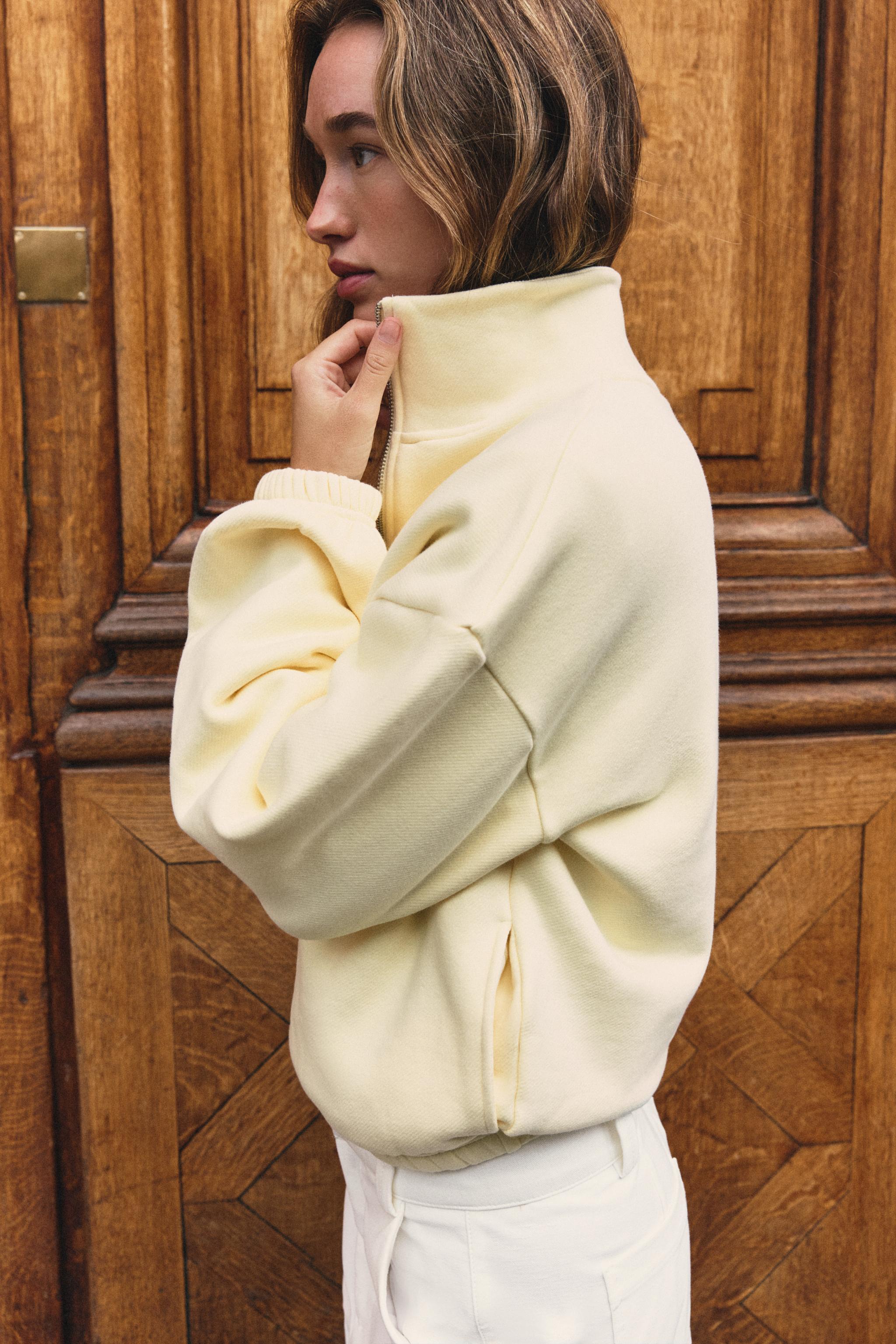 Zara METAL FERMUARLI SWEATSHIRT görsel 3