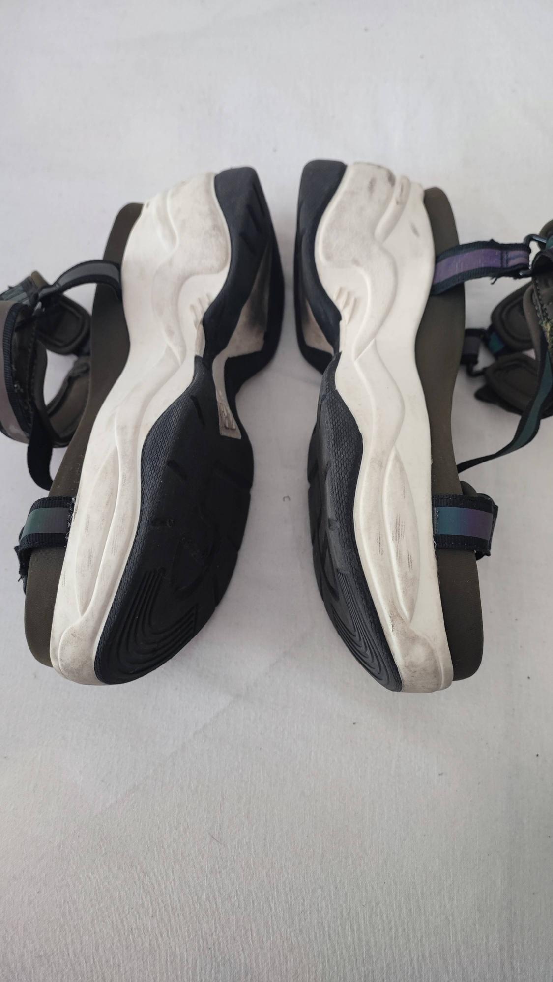 SANDALIAS DEPORTIVAS CHUNKY - Image 9