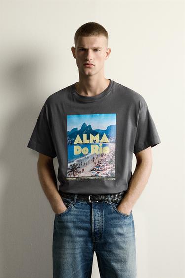 CAMISETA RELAXED FIT GRÁFICO RÍO - Negro de Zara