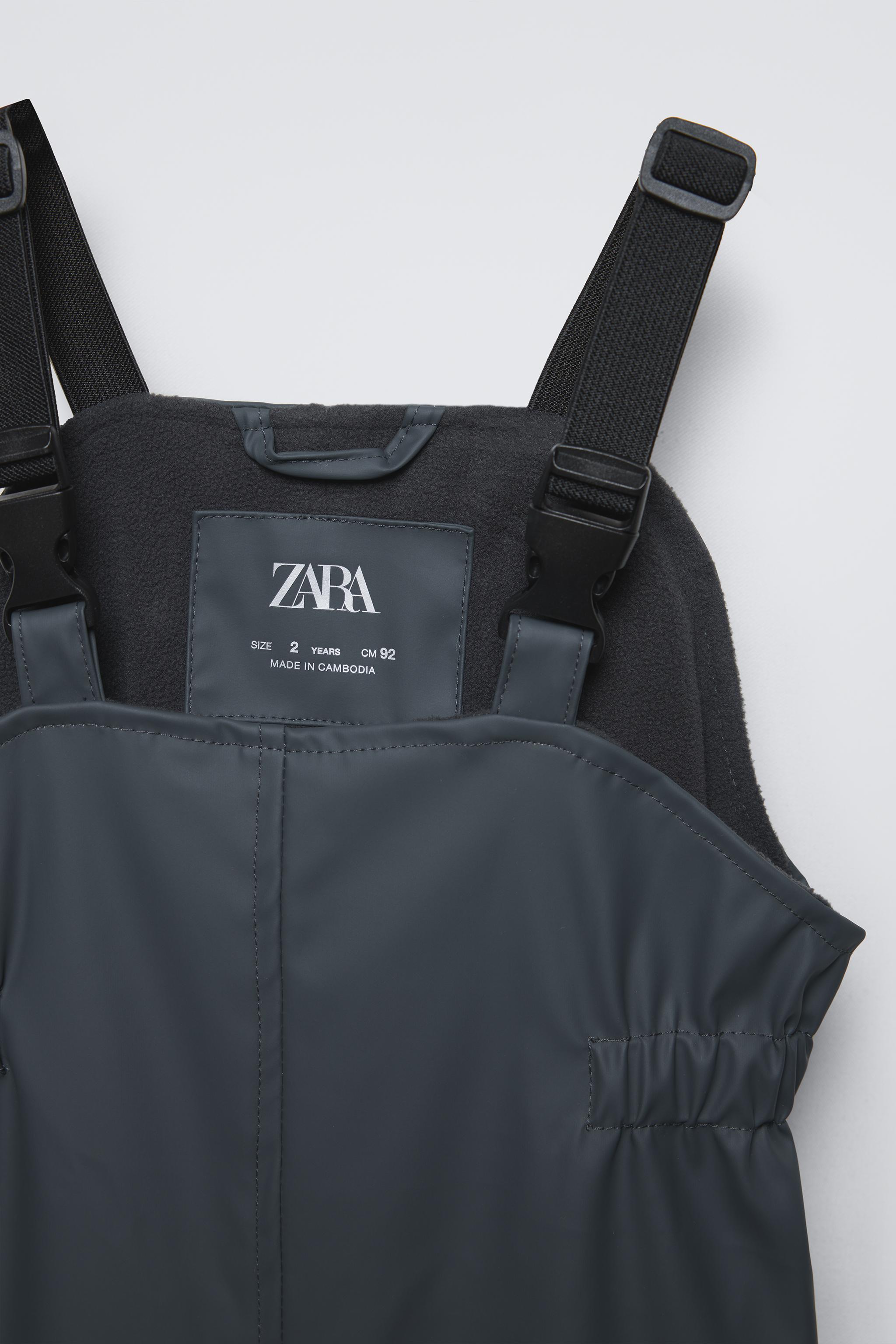 ZARA offers LINED RUBBERIZED OVERALLS