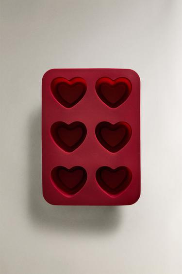 SEAU À GLACE PLATEAU SILICONE CŒURS - Rouges de Zara - Image 1