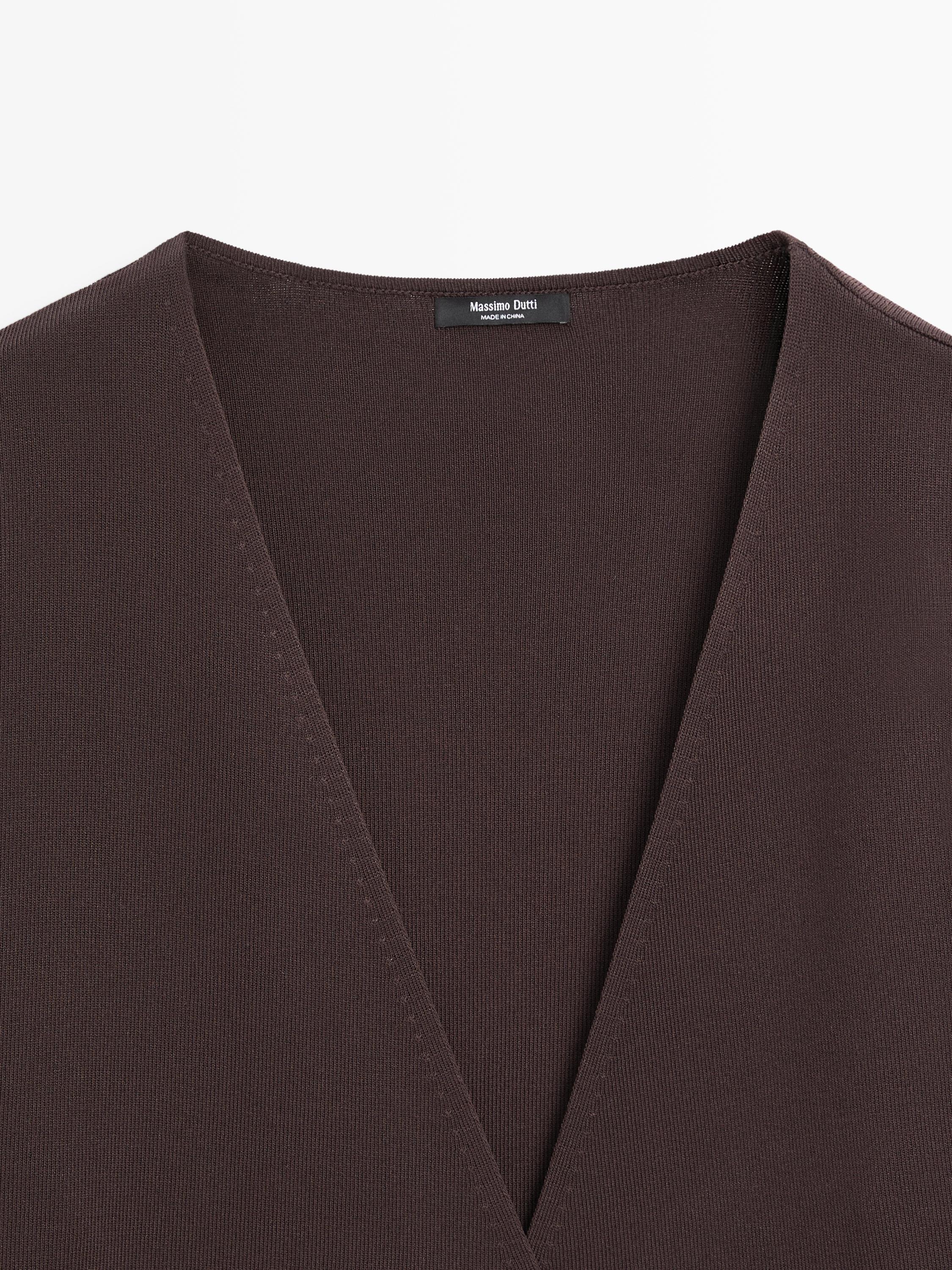 Flowing knit kimono with belt detail