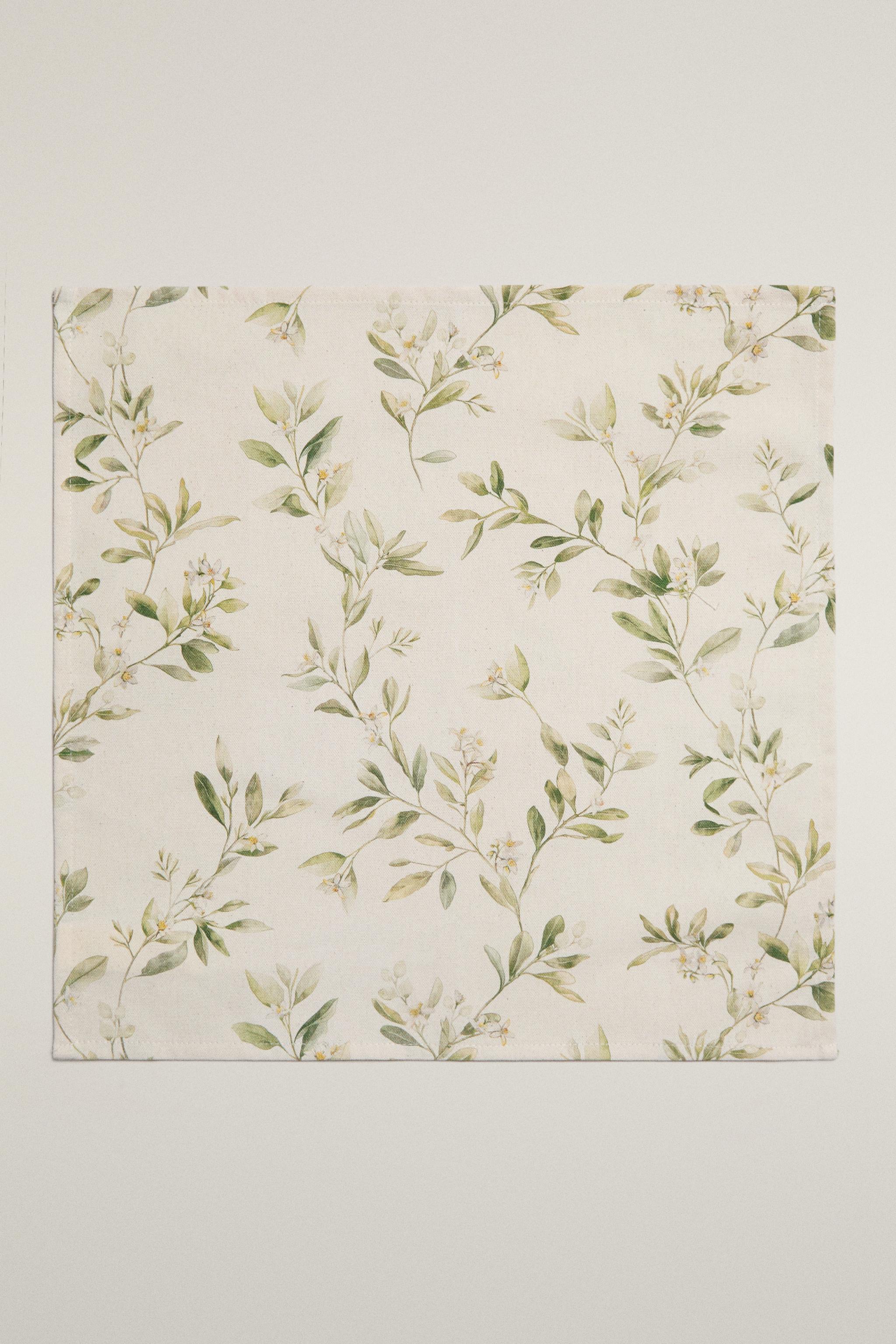 BRANCH AND FLORAL PRINT NAPKINS (PACK OF 2)