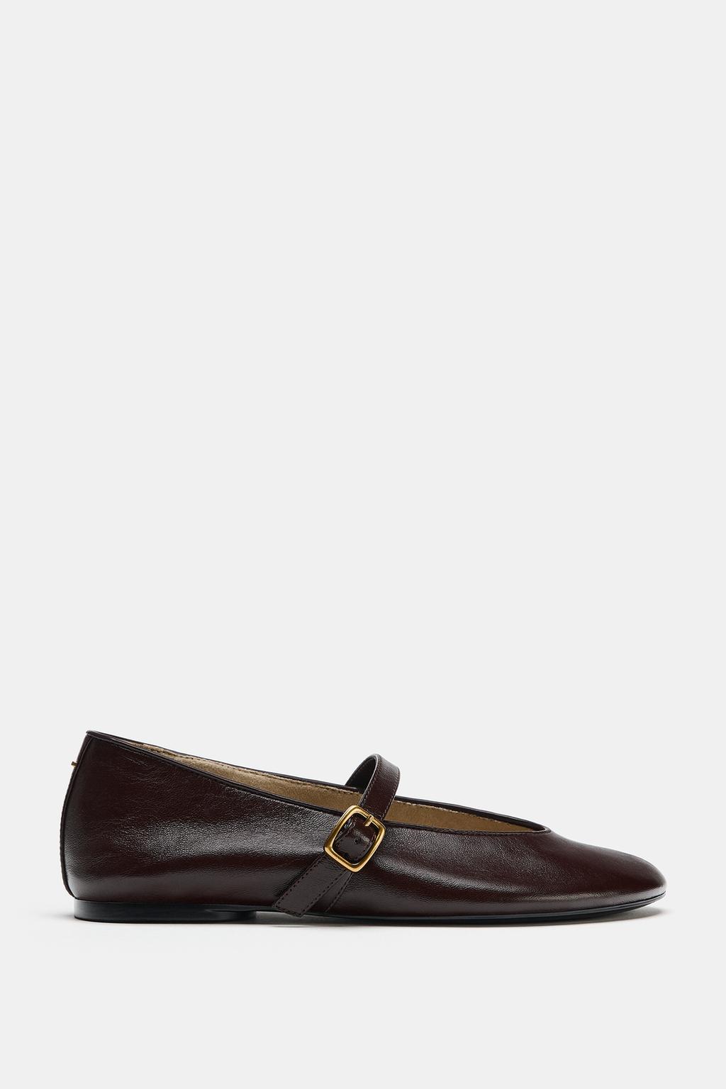 LEATHER BUCKLE BALLET FLATS