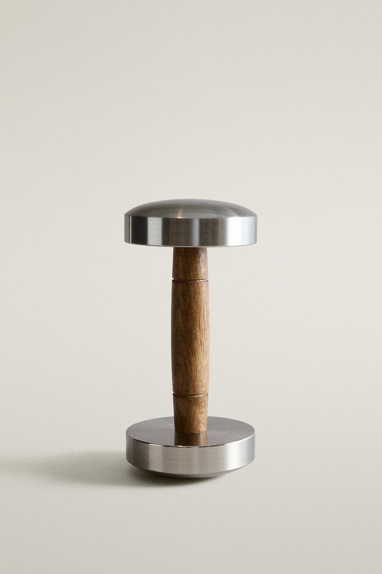 OAK WOOD AND STEEL DUMBBELL — P