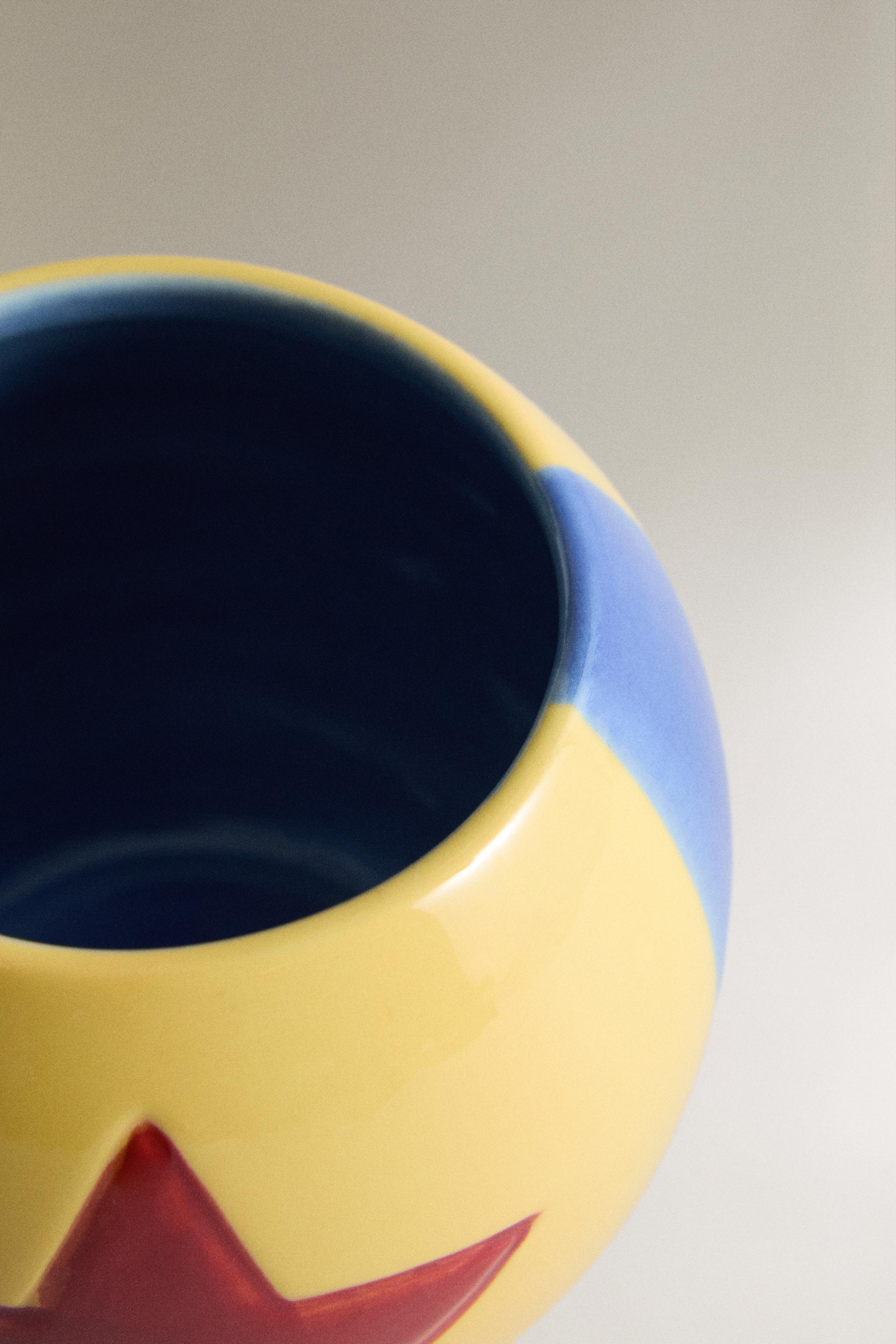KIDS' MONSTERS, INC. ©DISNEY/PIXAR PIXAR BALL STONEWARE MUG