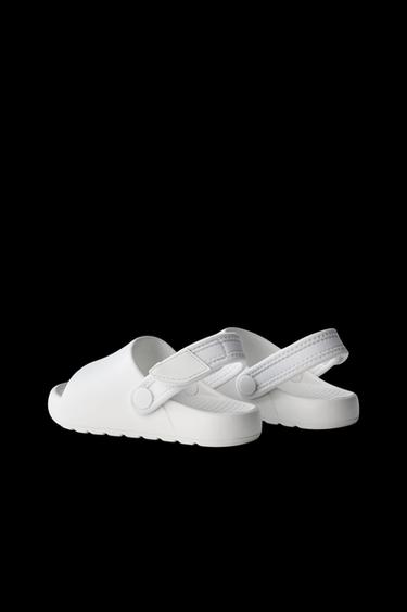 RUBBER SLIDERS - White by Zara