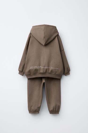 TEXT SWEATSHIRT AND JOGGER TROUSERS JOGGING SET - Light brown by Zara - Image 1