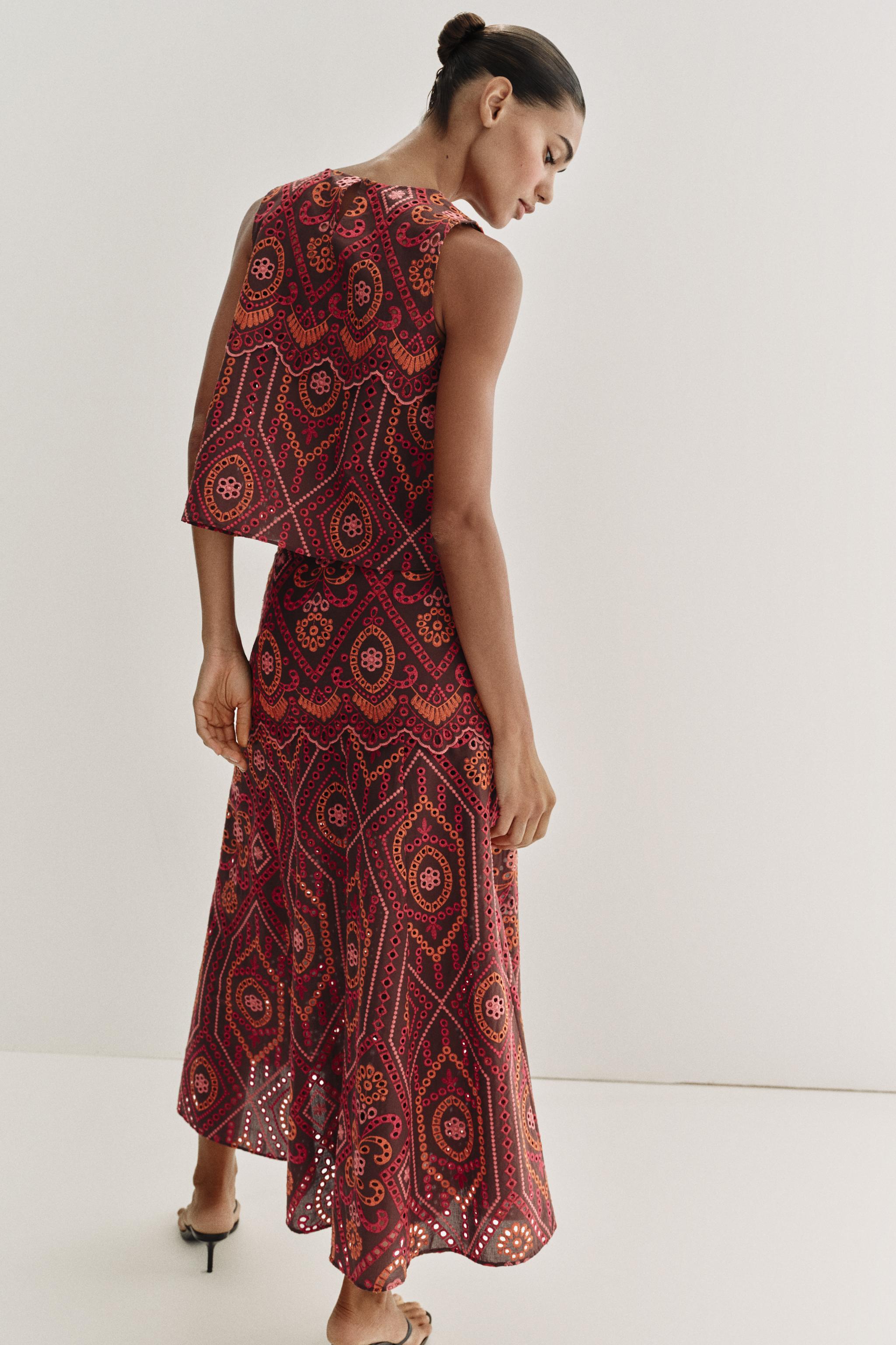 EMBROIDERED EYELET MIDI SKIRT