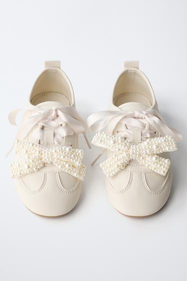 ZAPATILLA DEPORTIVA LAZOS - Blanco Crudo de Zara