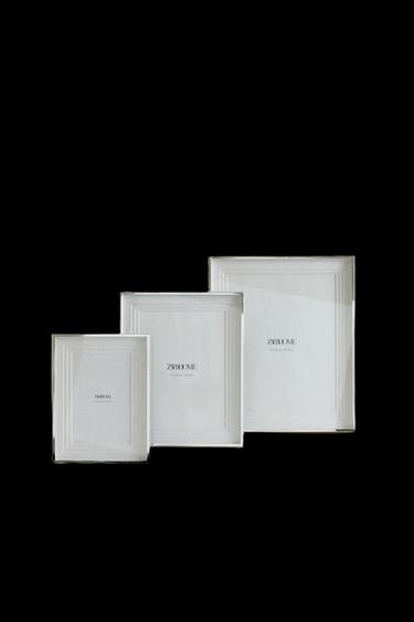 Zara METAL PICTURE FRAME WITH STEPPED MAT - Silver - Image 0