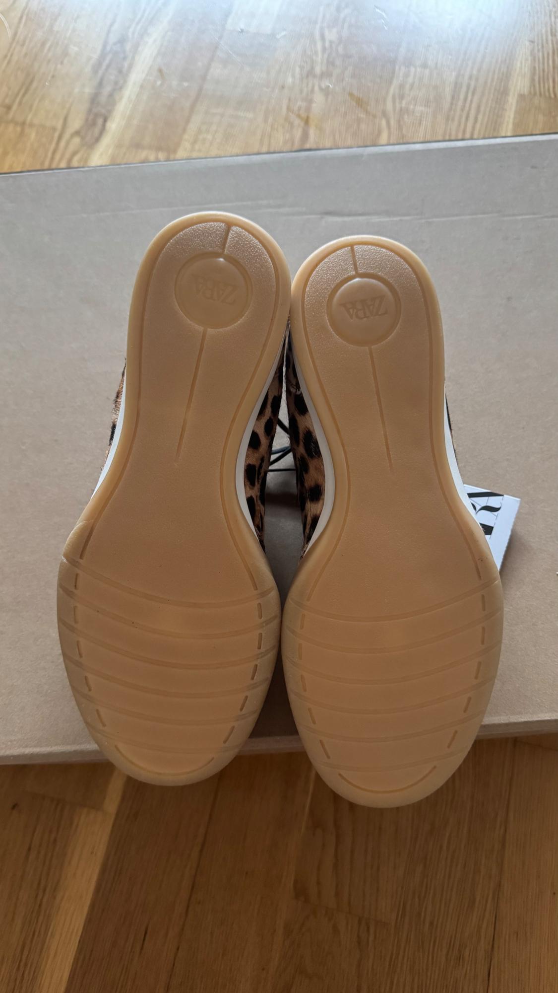 ANIMAL PRINT LEATHER TRAINERS - Image 3