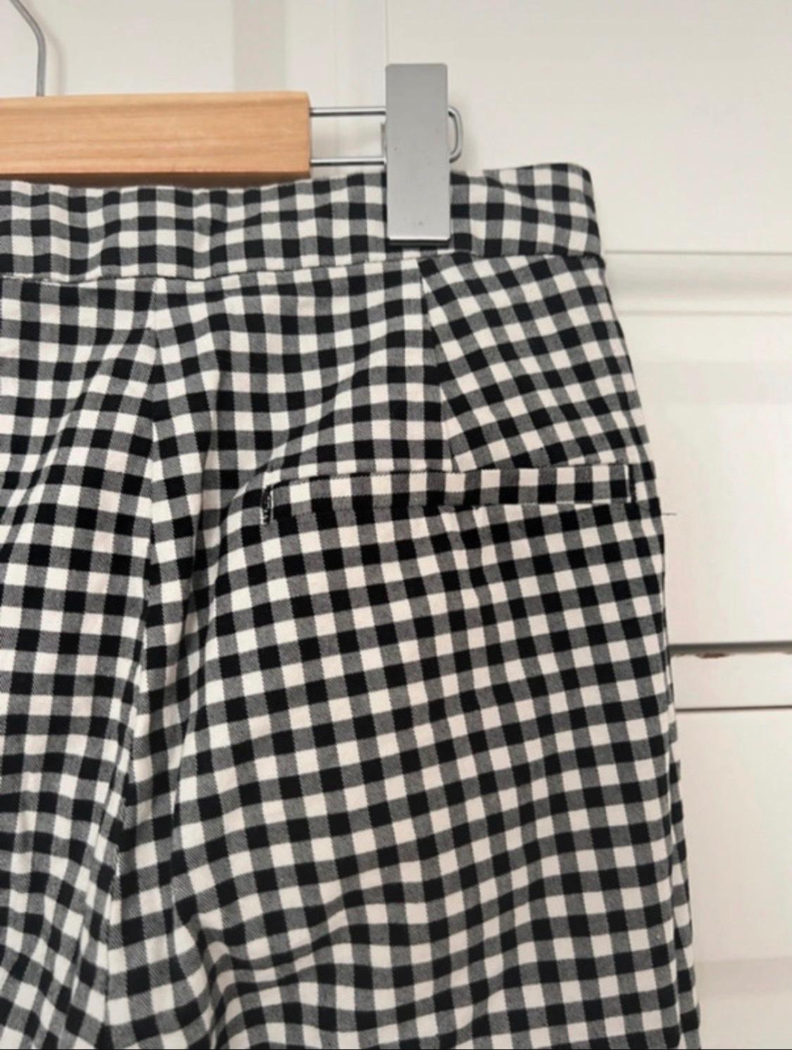 CHECKED TROUSERS WITH RUFFLES - Image 4