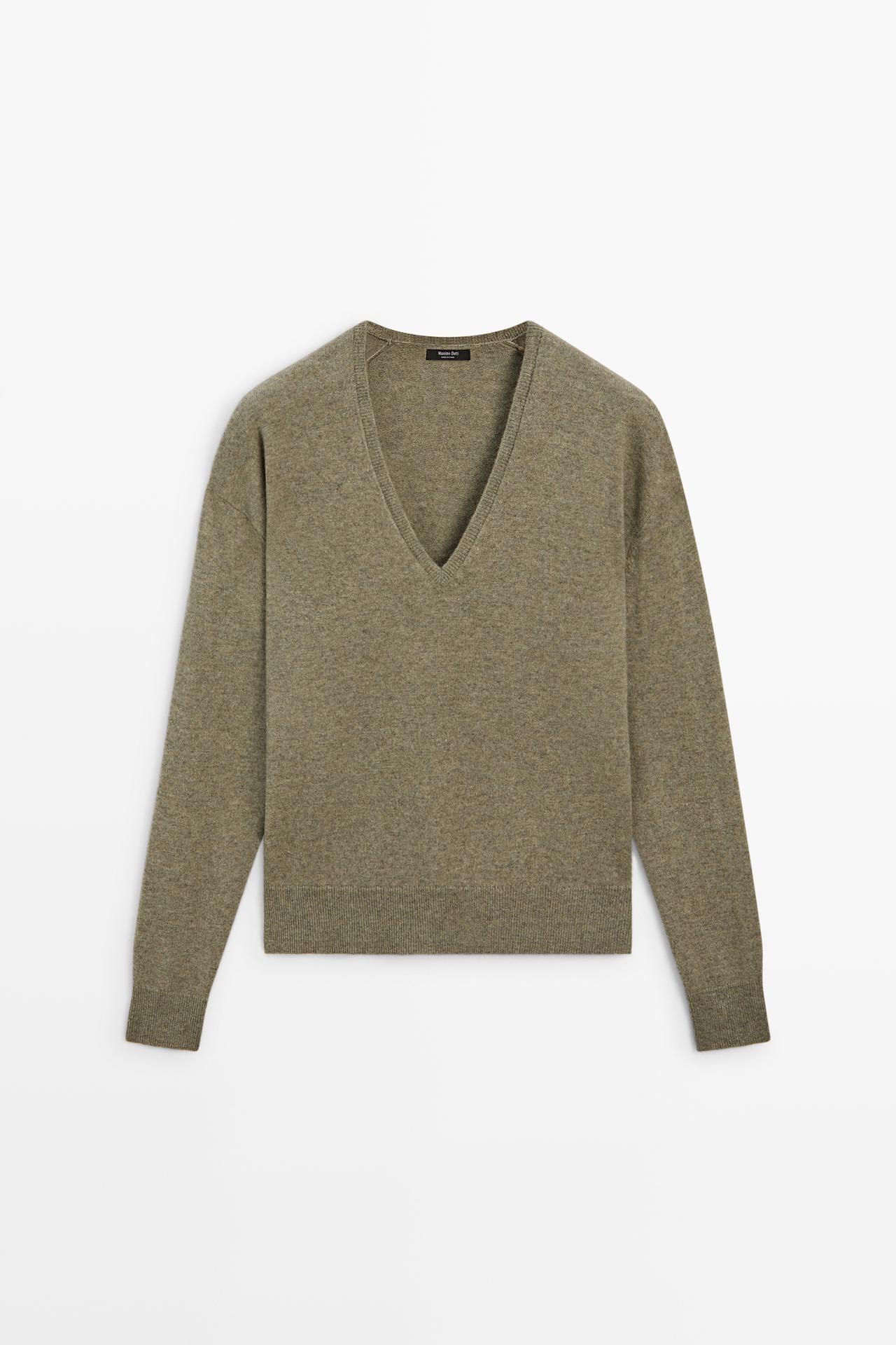 Wool blend knit V-neck sweater — Green marl