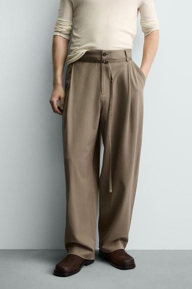 PANTALON BALLOON FIT À PLIS AVEC CEINTURE - Marron / Taupe de Zara - Image 1
