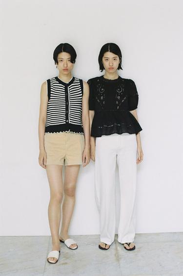 ZW COLLECTION ロマンチック刺繍ブラウスブラックZaraのZW COLLECTION ロマンチック刺繍ブラウス - ブラック 