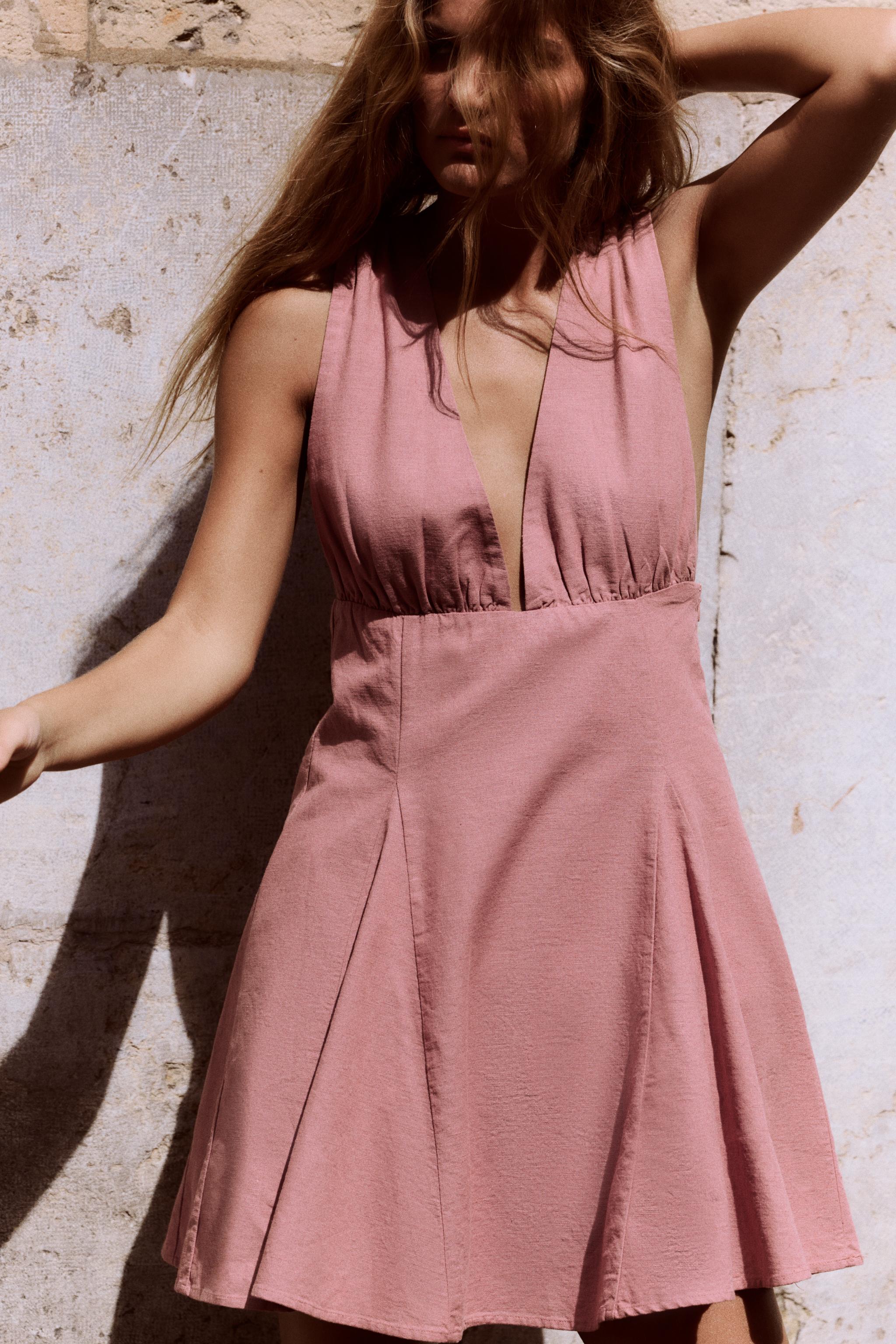 ROBE COURTE AVEC CORDONS Rose poudre ZARA Belgique Belgium