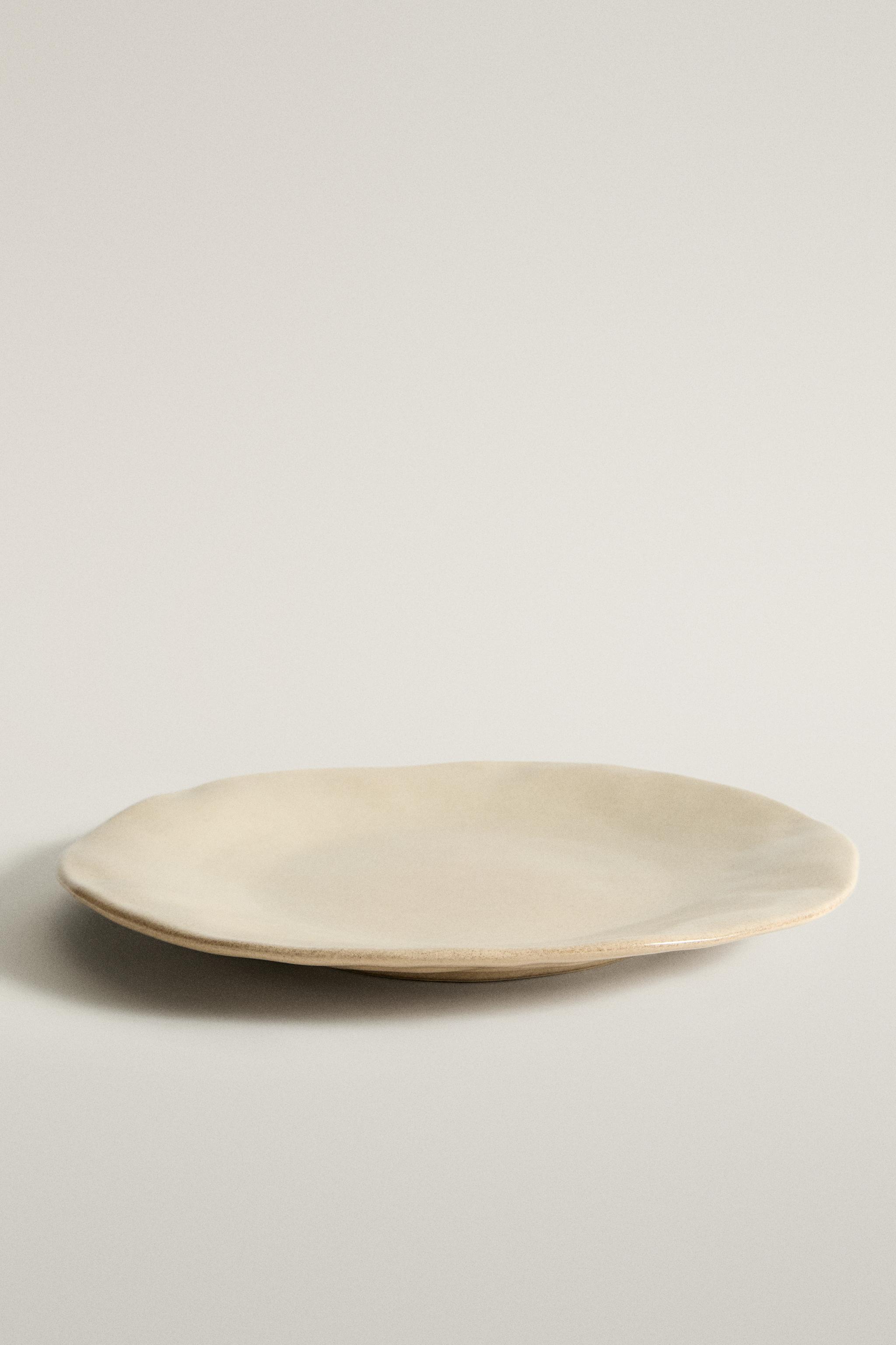 IRREGULAR STONEWARE DESSERT PLATE