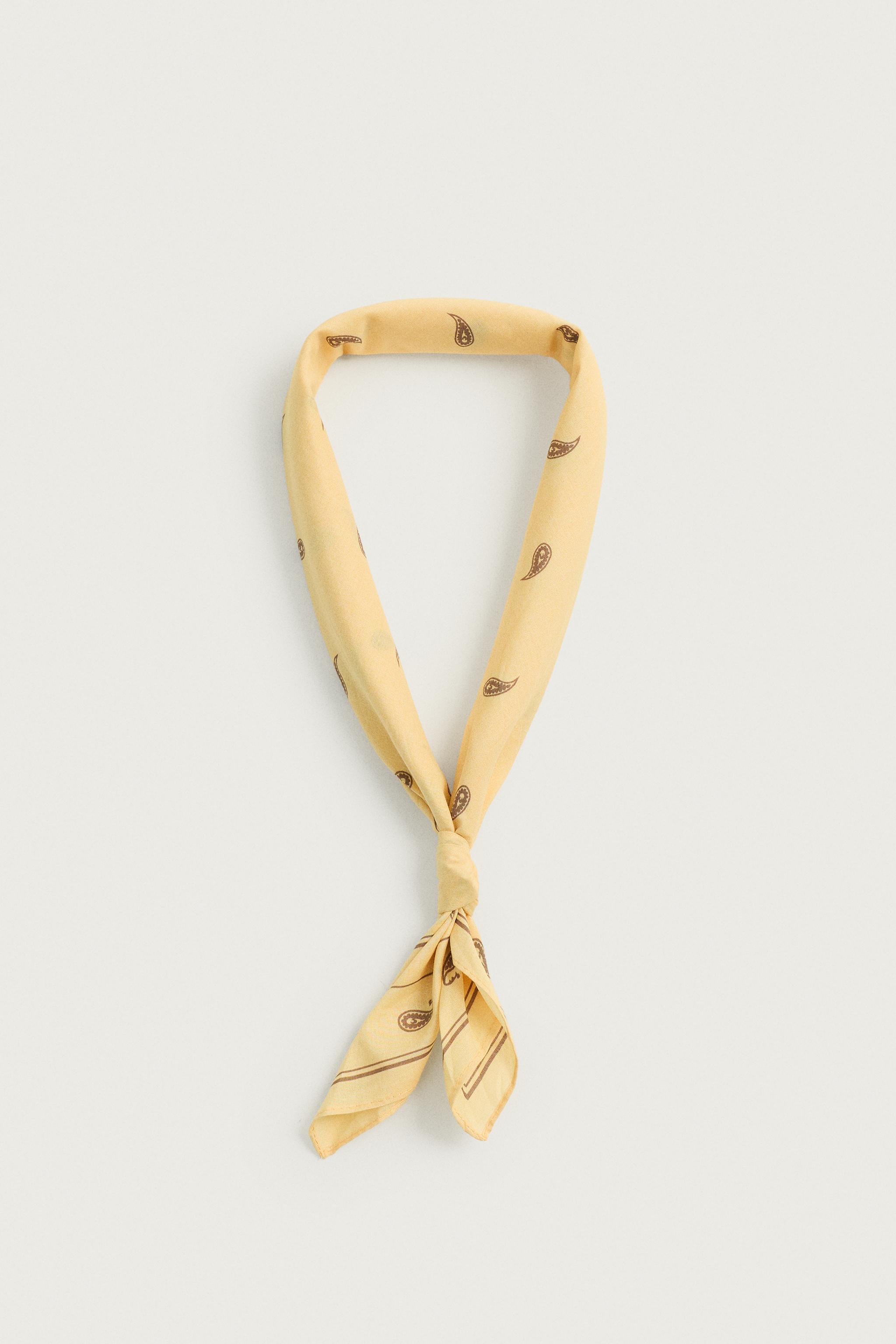 PAISLEY PRINT BANDANA — Yellow