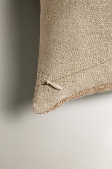 HOUSSE DE COUSSIN BRODÉE - Beige clair de Zara - Image 3