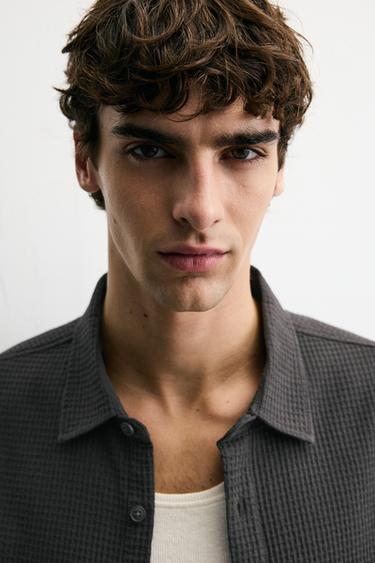 TEXTURED SHIRT WITH POCKET - Grey / Tan by Zara