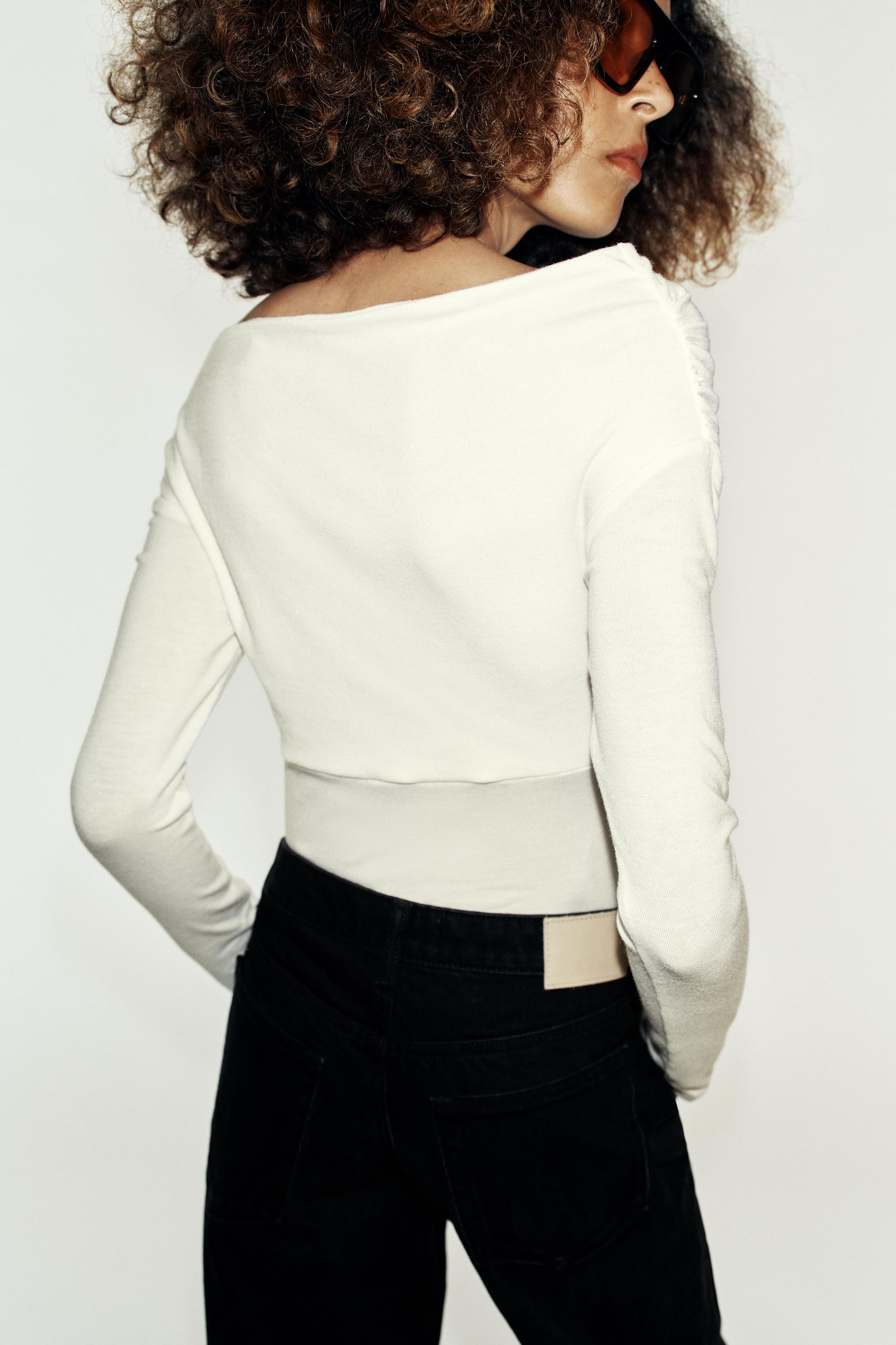 TOP DRAPÉ DÉCOLLETÉ CACHE-CŒUR