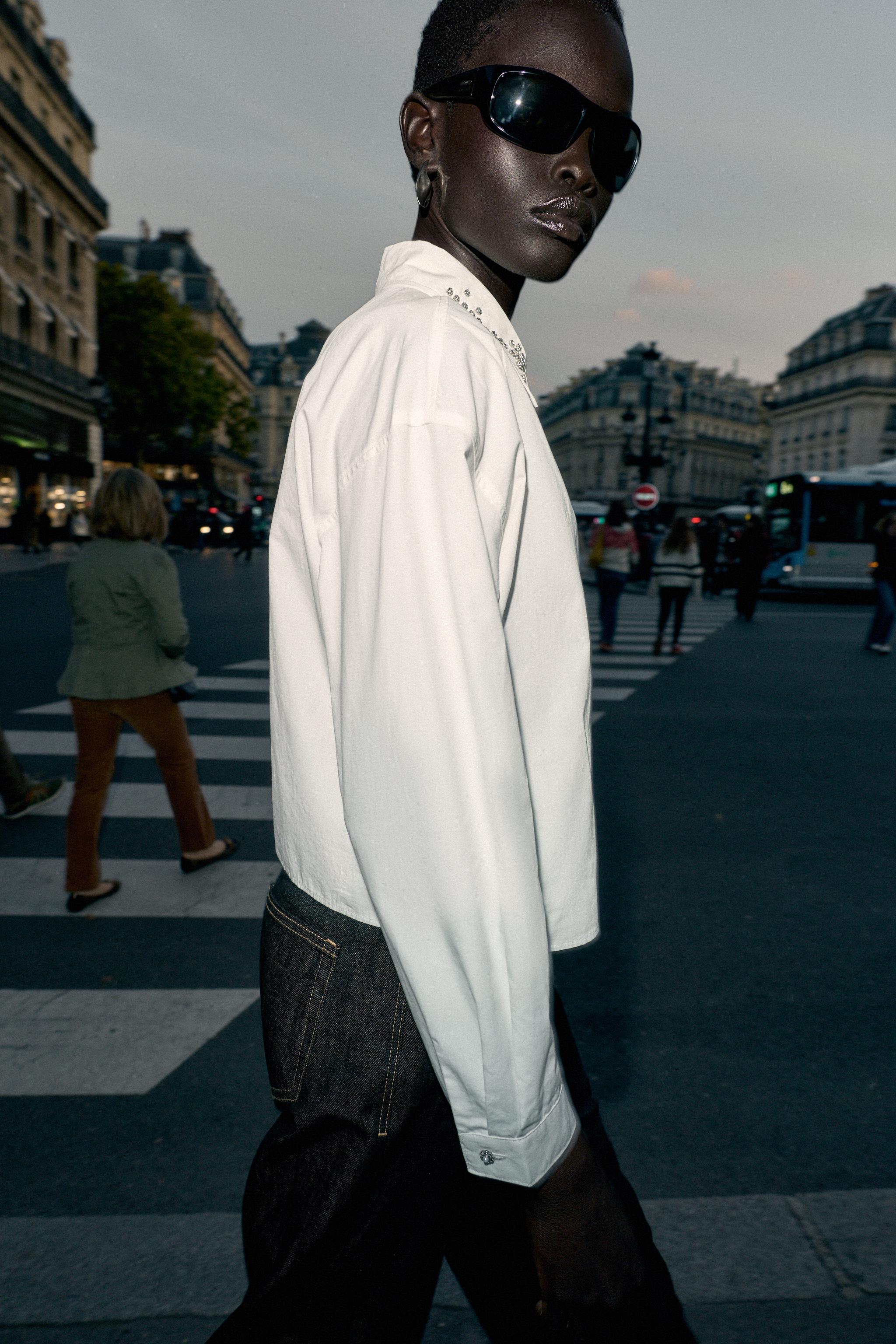 CHEMISE COURTE EN POPELINE À FANTAISIE BIJOU