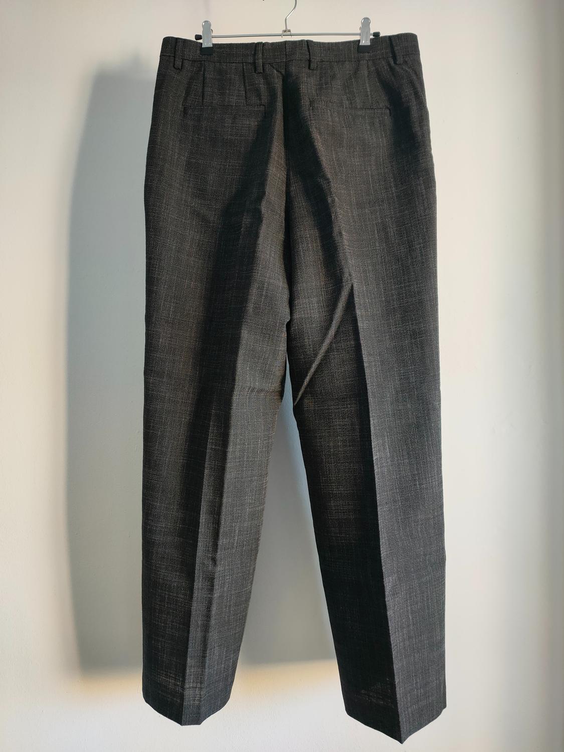 PANTALÓN PLIEGUES ESTRUCTURA 6991/016/801 - Image 2