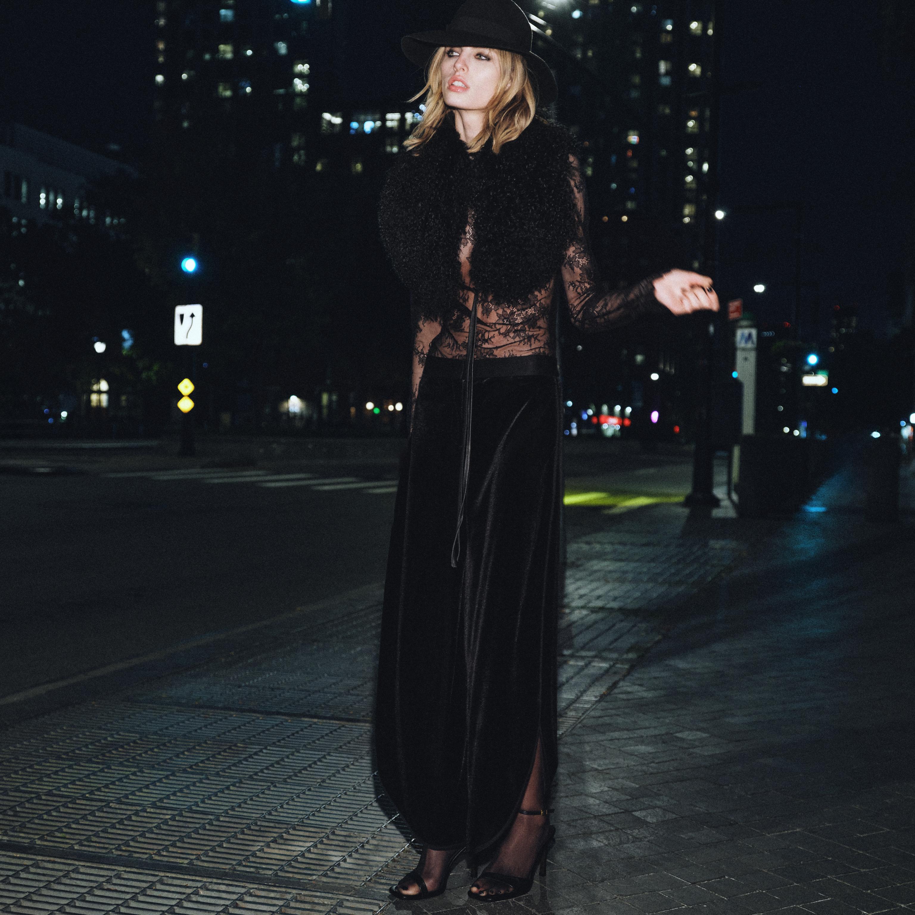 Velvet Pants With Vents Zw Collection by Zara