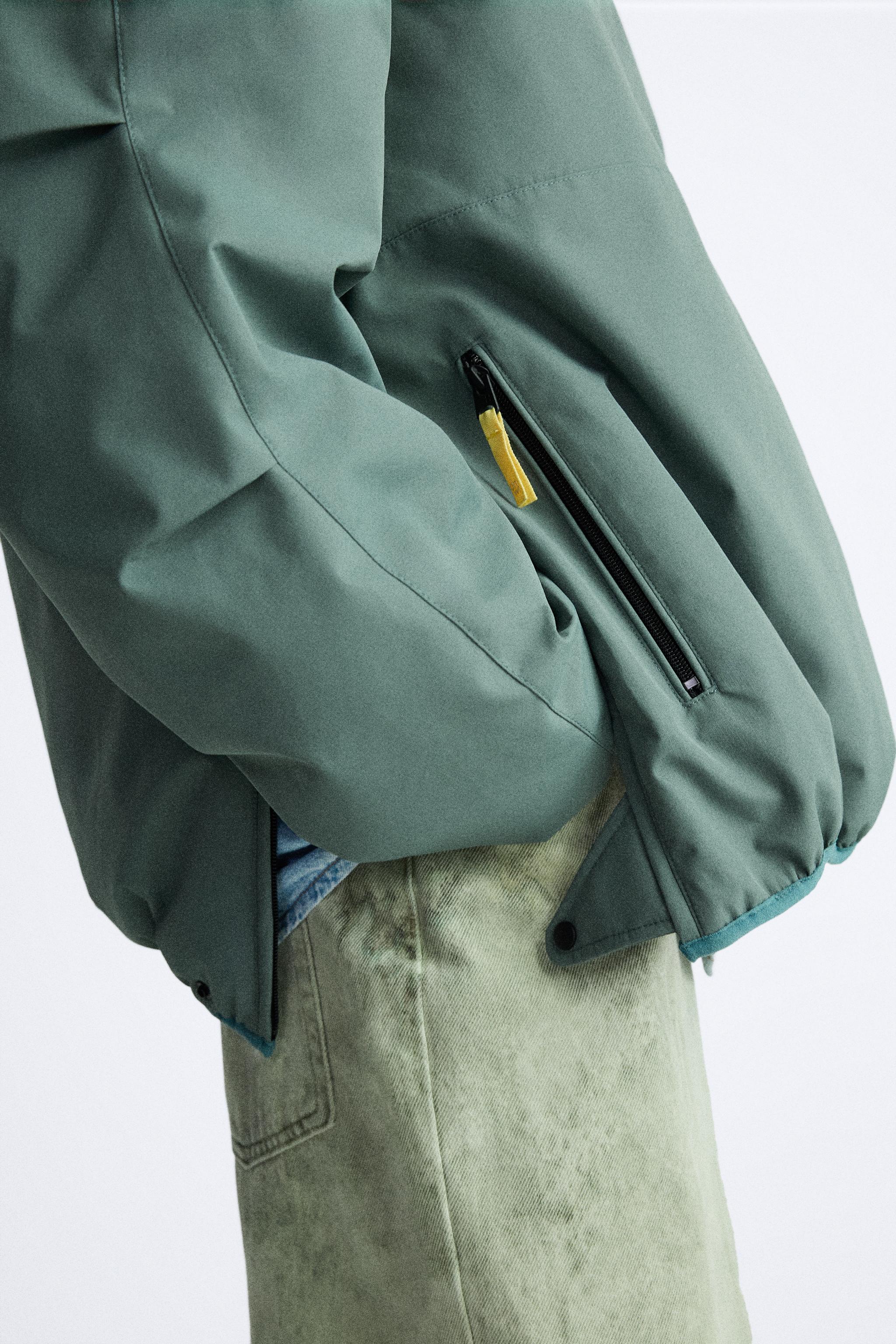 PUFFER JACKET WITH POUCH POCKET - Blue / Green | ZARA United States