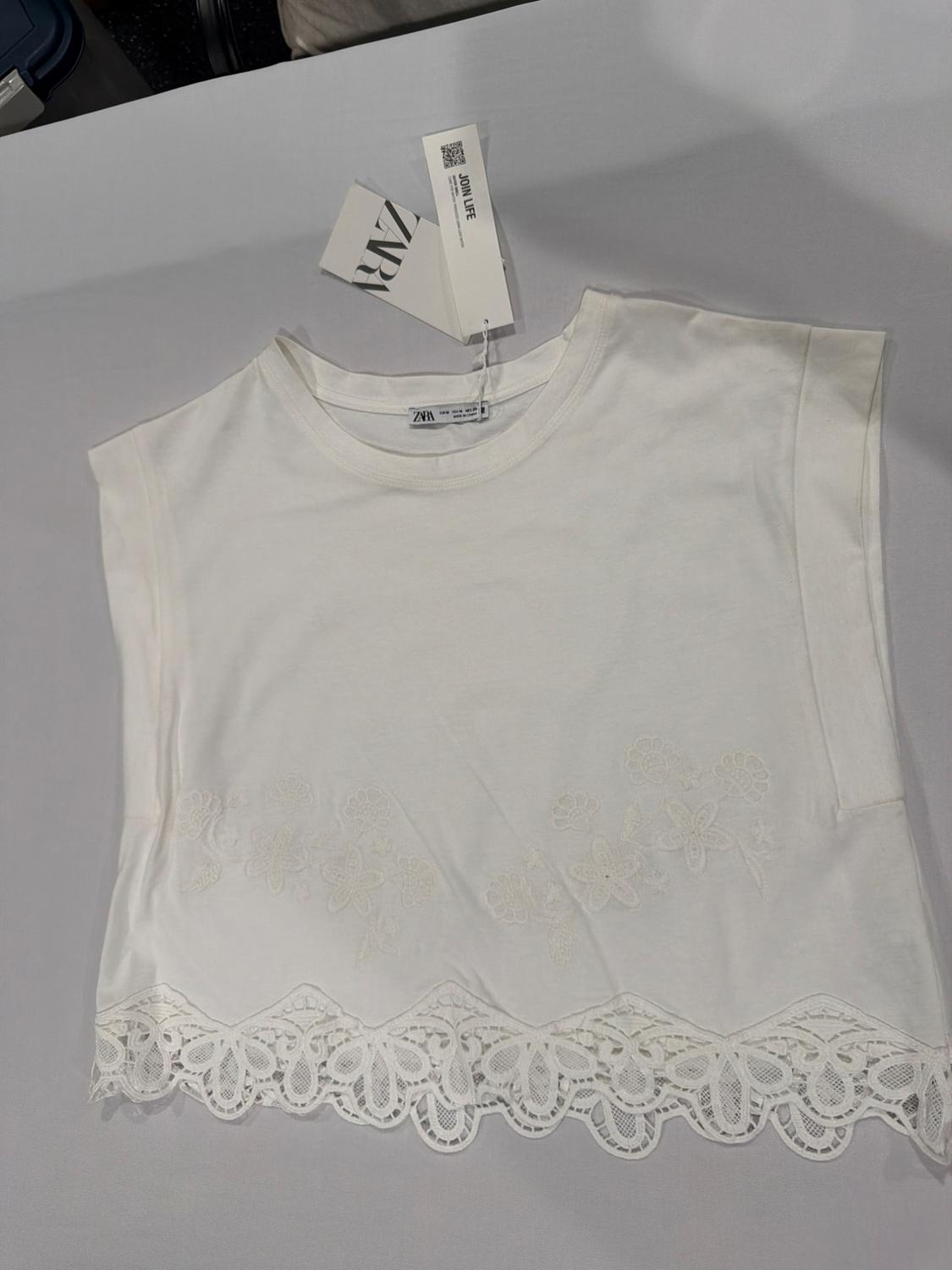 CAMISETA COMBINADA ENCAJE - Image 2
