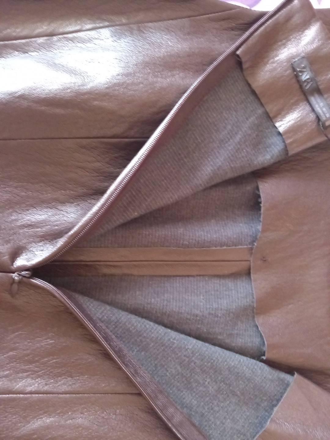 FAUX LEATHER TOP WITH BELT - Image 6