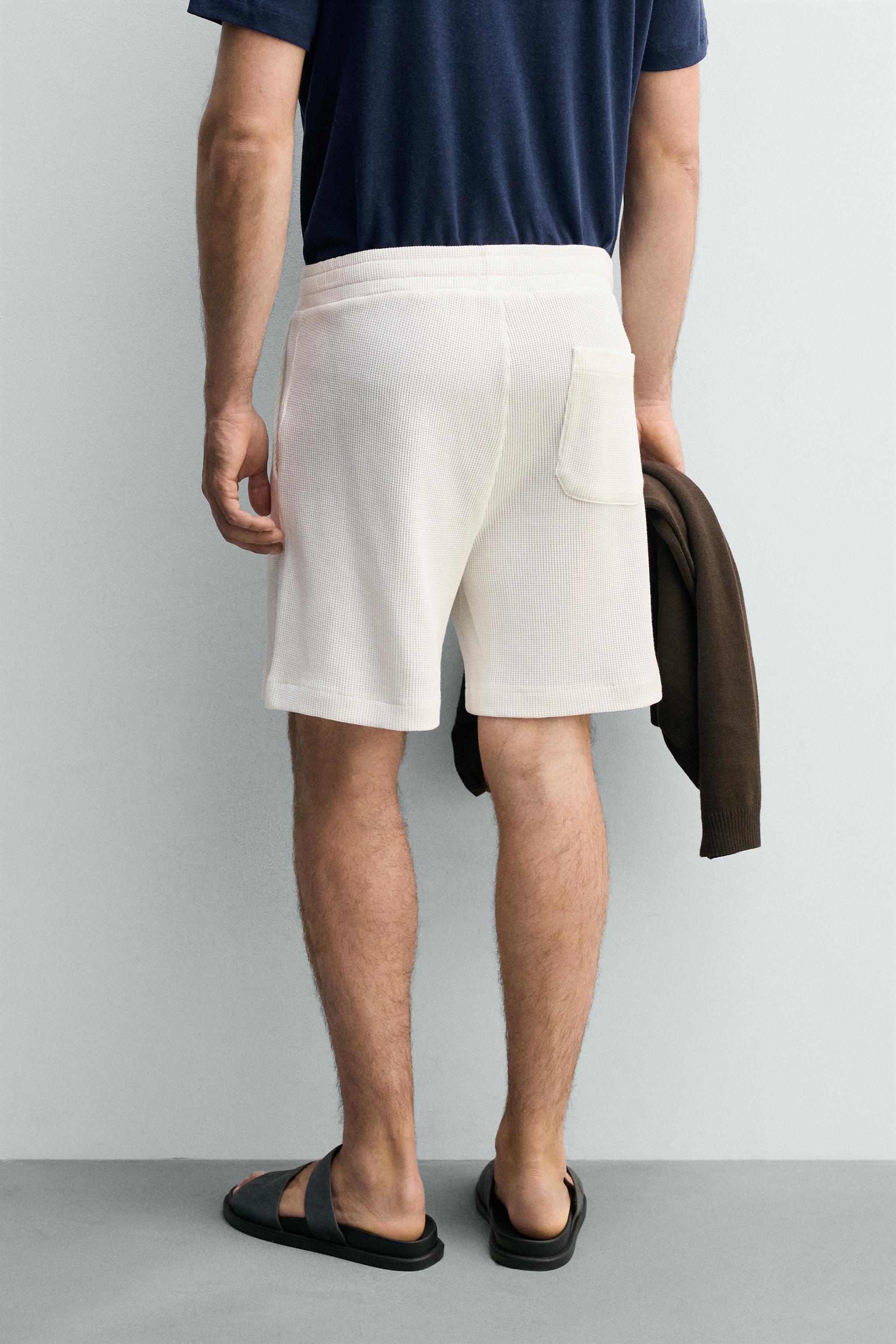 WAFFLE-KNIT JOGGER BERMUDA SHORTS