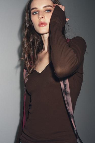 V-NECK T-SHIRT - Brown by Zara - Image 2
