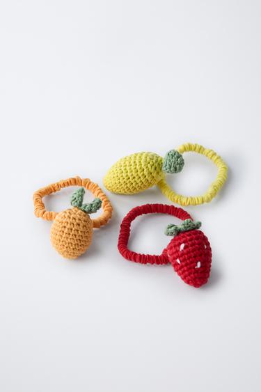 3-PACK OF CROCHET FRUIT HAIR BOBBLES - Red by Zara - Image 1