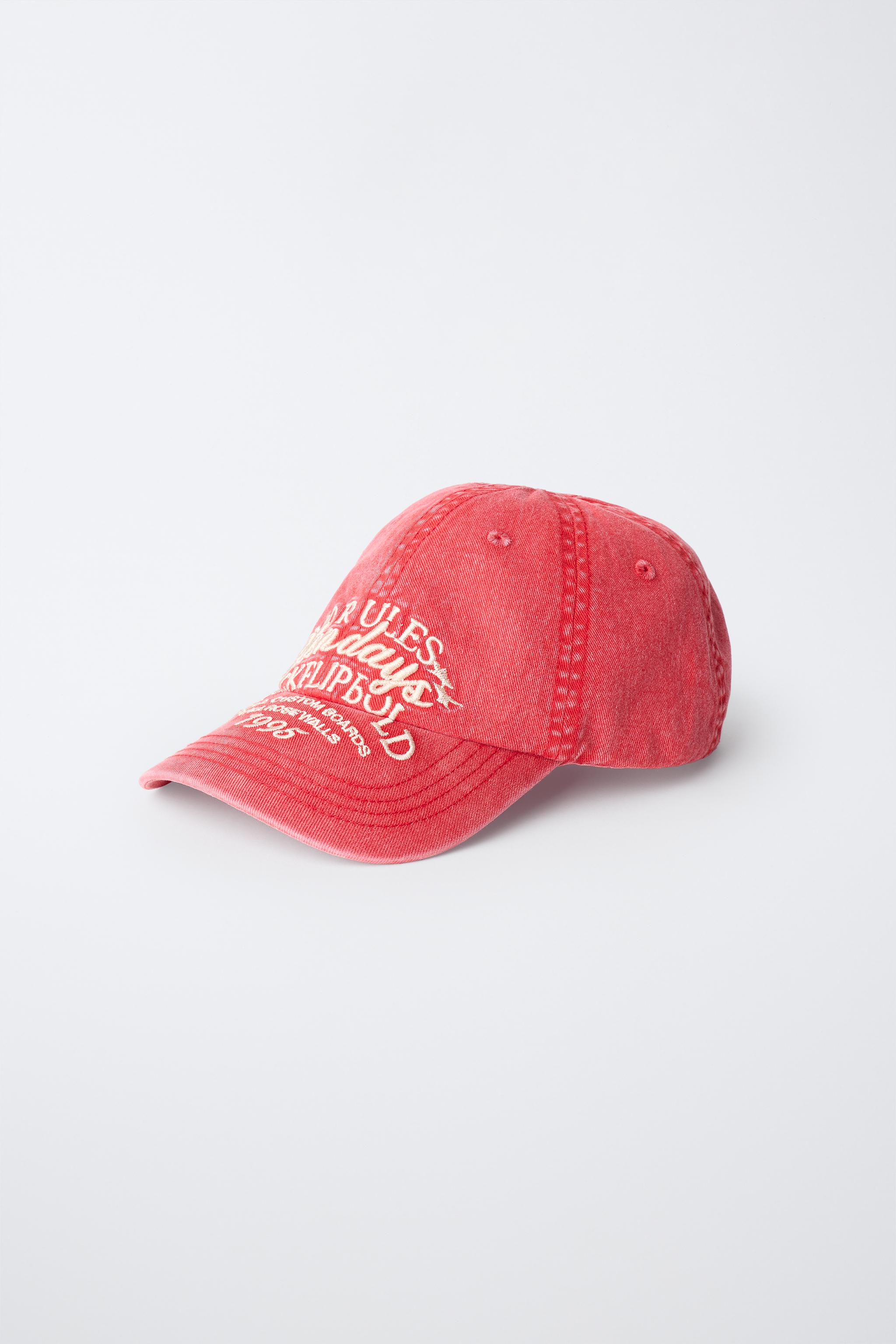 WASHED EFFECT EMBROIDERED TEXT CAP