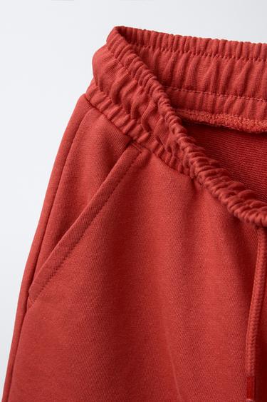 ENSEMBLE T-SHIRT ET BERMUDA AVEC INSCRIPTION - Rouge de Zara - Image 6