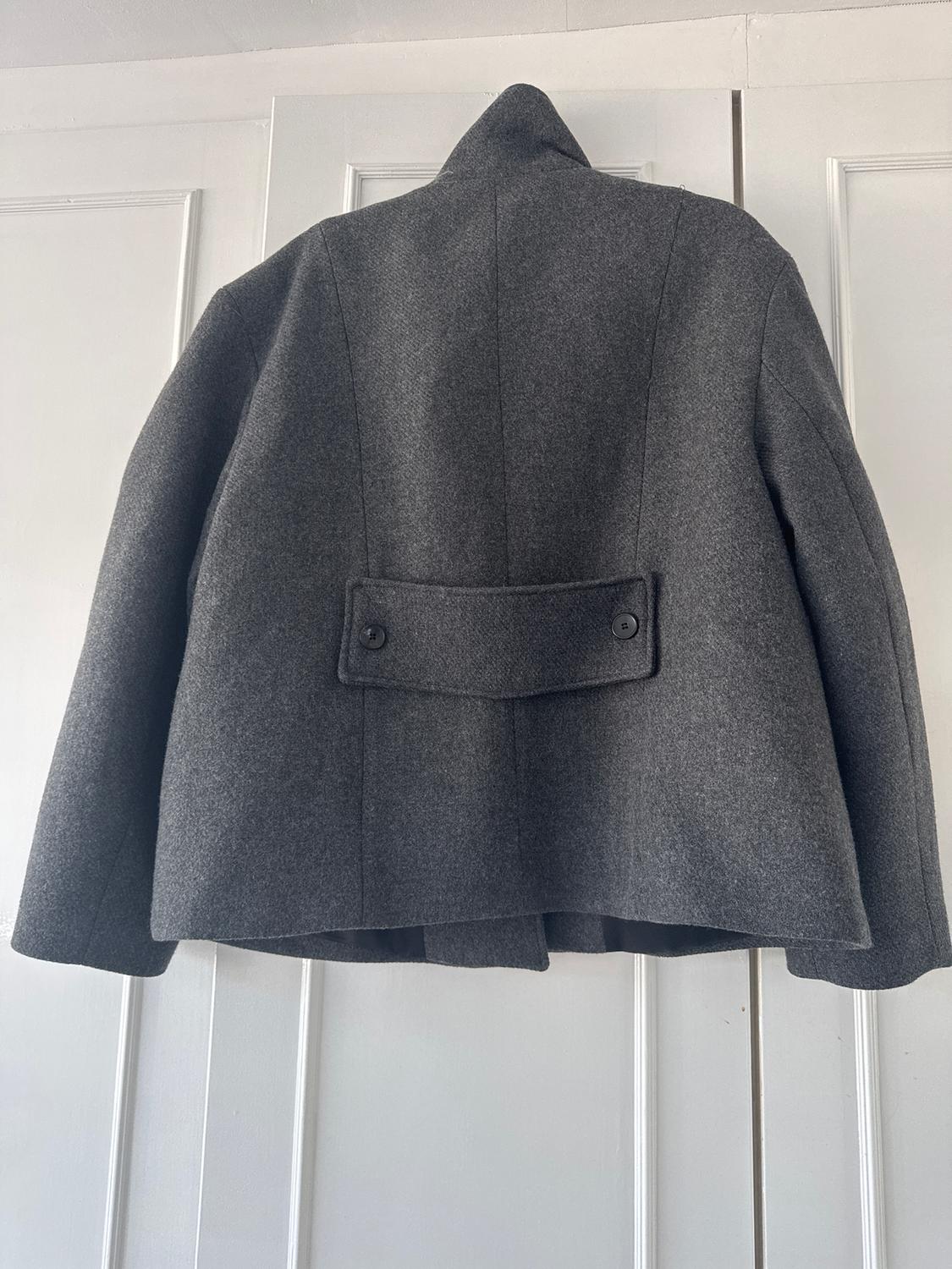CROPPED WOOL COAT WITH HIGH NECK - Image 2
