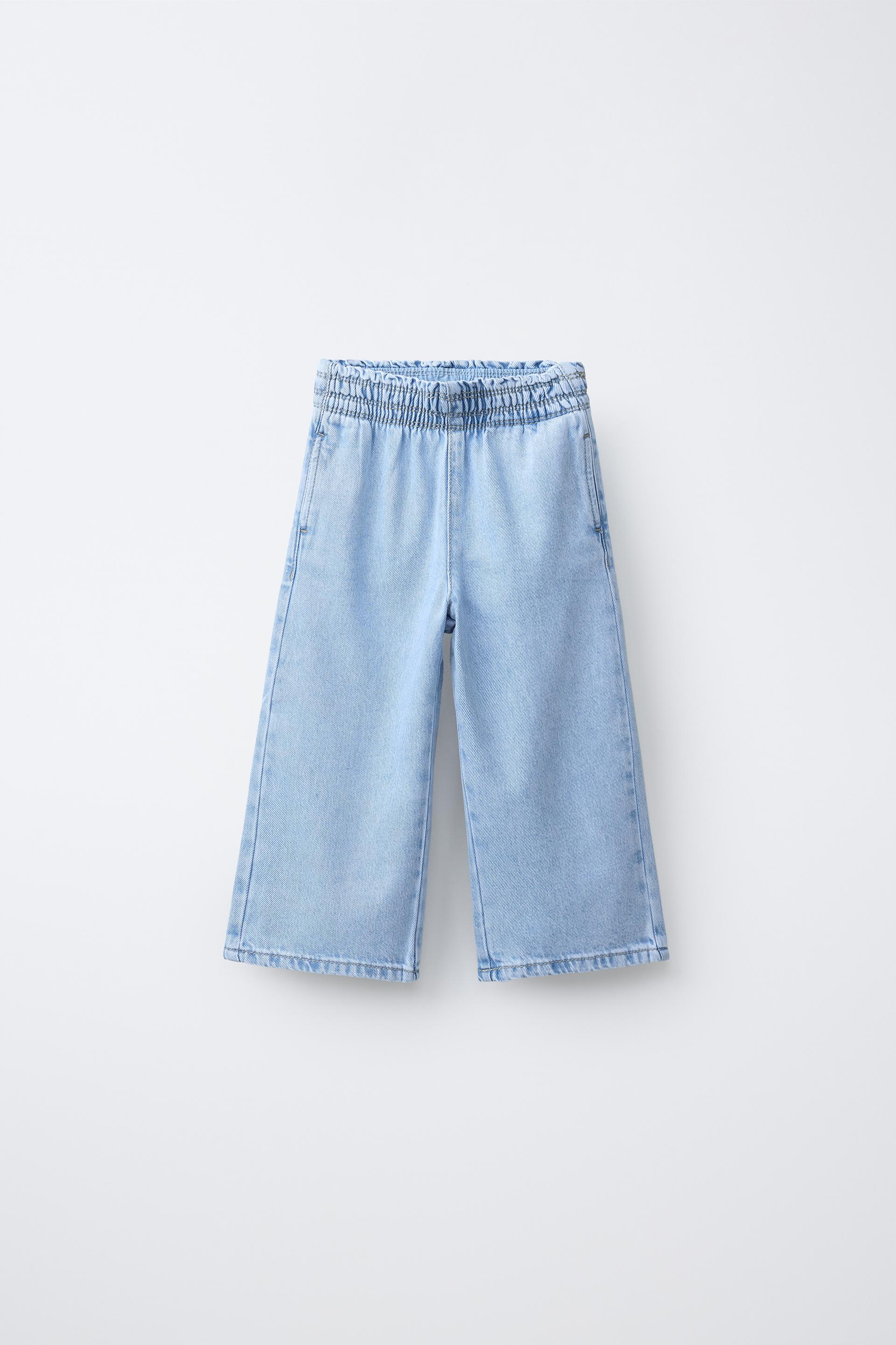 Wide-Leg Jeans