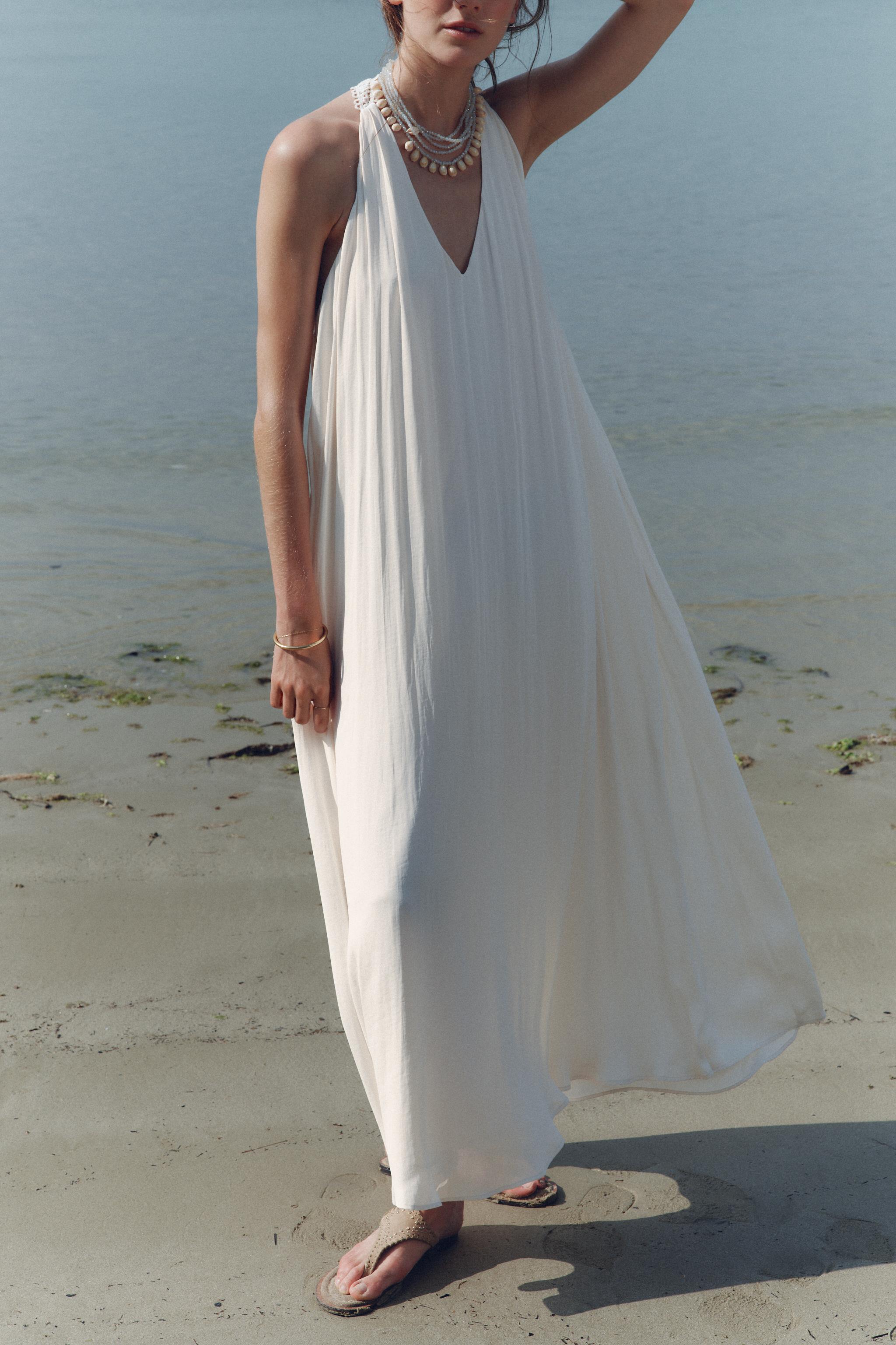 ROBE FLUIDE DOS COMBINÉ