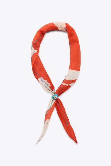 PRINTED BANDANNA CHERRY blossom PIECE - أحمر الخاص بـ Zara